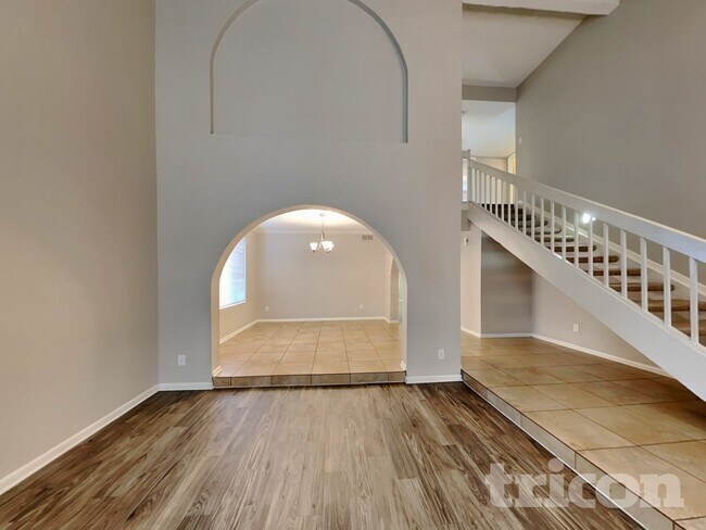 Foto del edificio - 4633 W Bluefield Ave