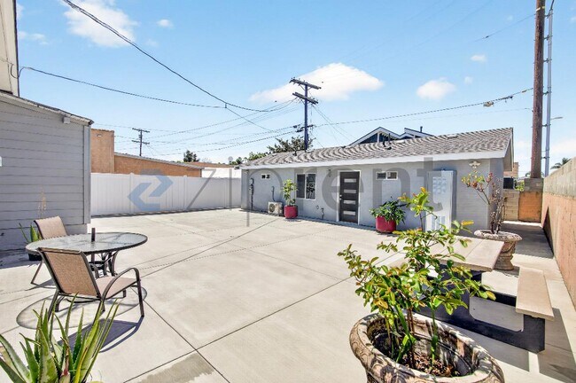 Foto del edificio - 4013 S Harvard Blvd