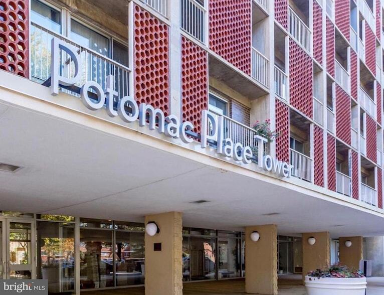 Photo - 800 4th Street SW Unit N312