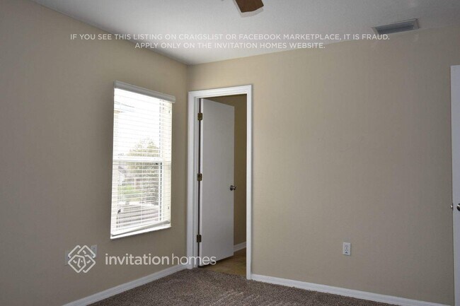 Foto del edificio - 9313 Wellstone Dr