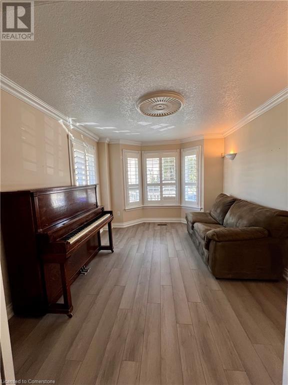 Photo du bâtiment - 604 Columbia Forest Blvd