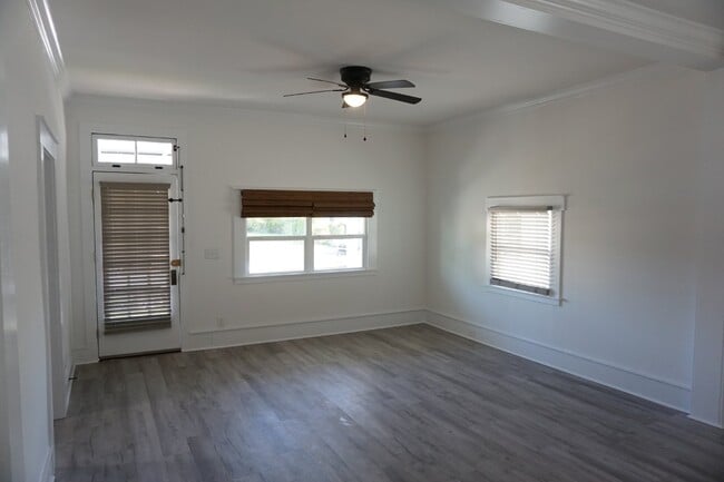 Building Photo - 708 Harnett St