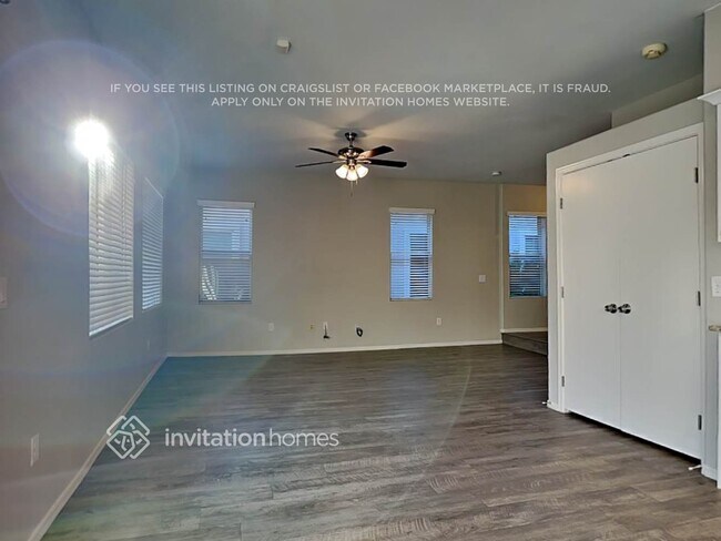 Foto del edificio - 3933 W Irwin Ave