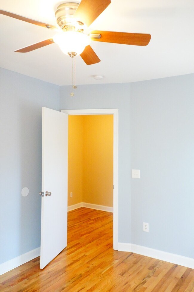 Foto del edificio - 311 Domer Ave