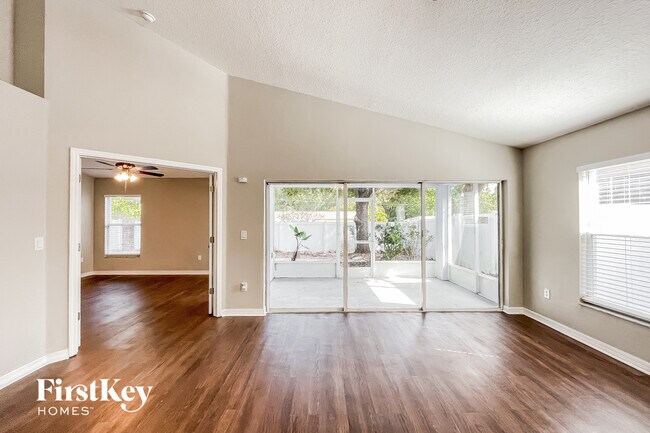 Foto del edificio - 2162 Brandon Park Cir