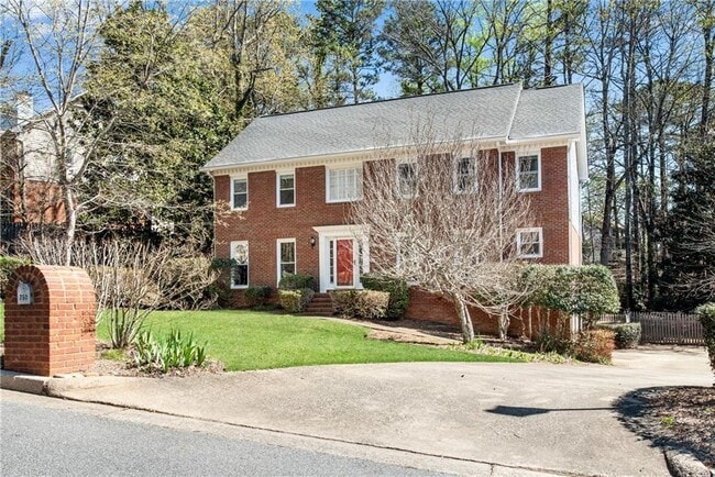 Building Photo - 750 Redlion Run