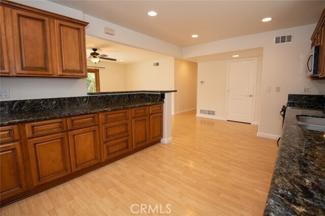 Building Photo - 4551 Minuet Dr