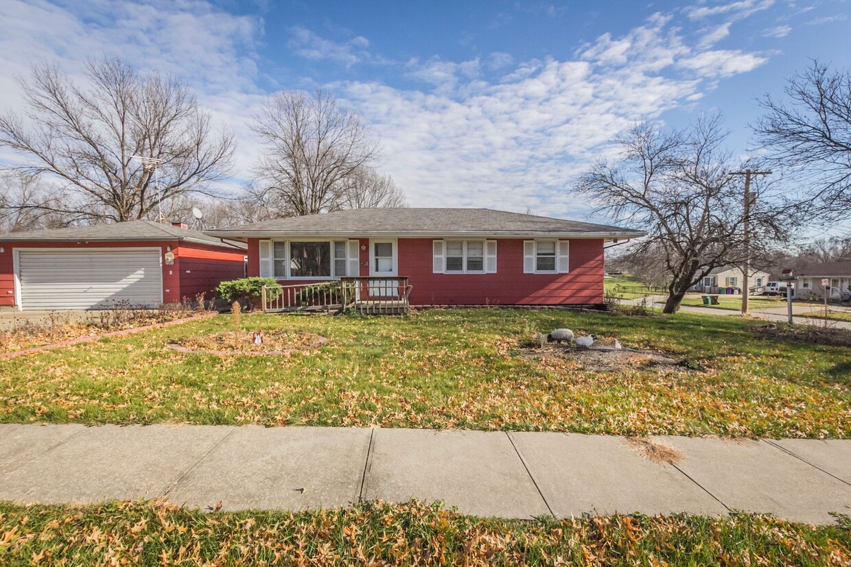 Primary Photo - 3 Bedroom 2 Bath Home for Rent Indianola, ...