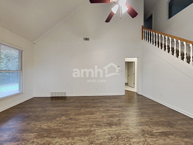 Foto del edificio - 8950 Lindstrom Drive