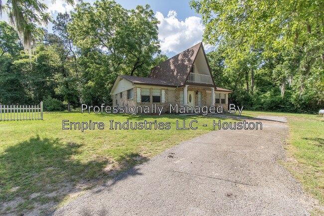Building Photo - 32506 Dogwood Trail