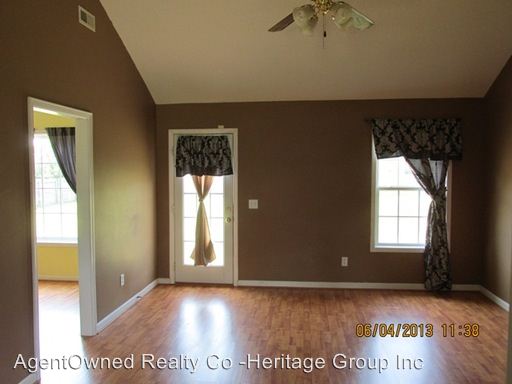 Foto del edificio - 3 br, 2 bath House - 3470 Sheila