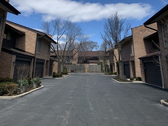 Building Photo - 1836 Wildberry Dr