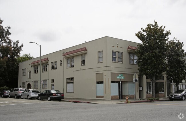 Foto principal - 4030-4038 Martin Luther King Jr Way