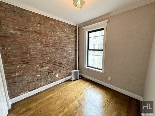 Building Photo - East 6th Street
