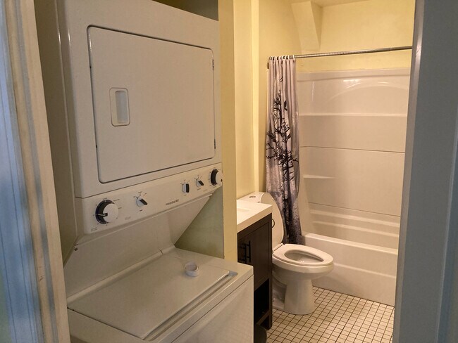 Laundry in Unit - 2508 E Carson St