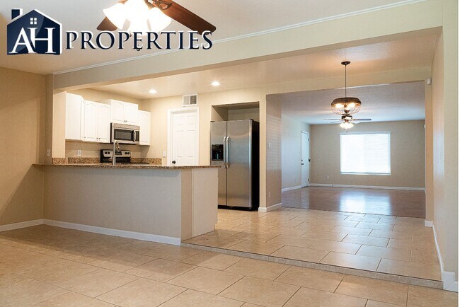 Foto del edificio - Amazing Central Phoenix Home