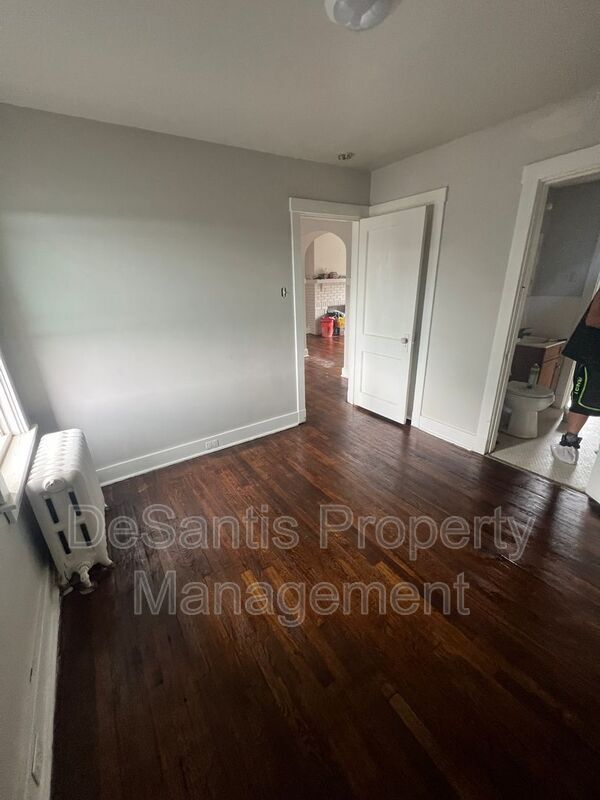 Foto del edificio - 2357 Brownsville Rd