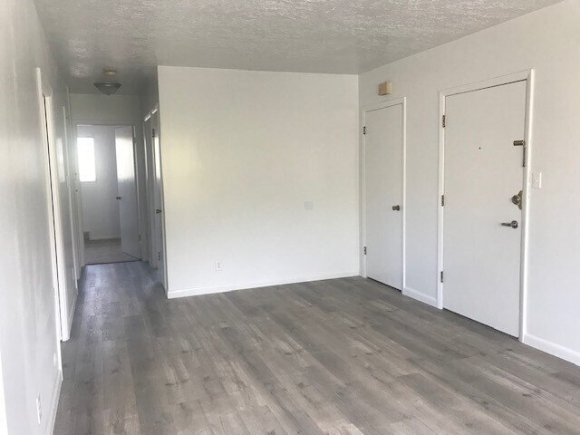 Foto del edificio - 474 E 4th Ave