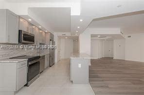 Building Photo - 19500 Turnberry Way