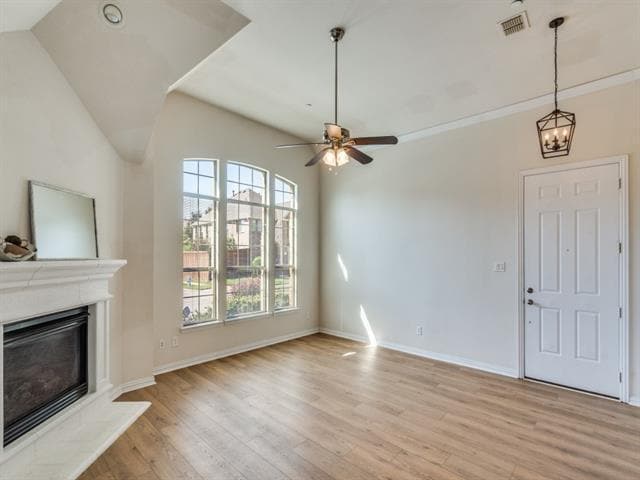 Foto del edificio - 2113 Broadstone Dr