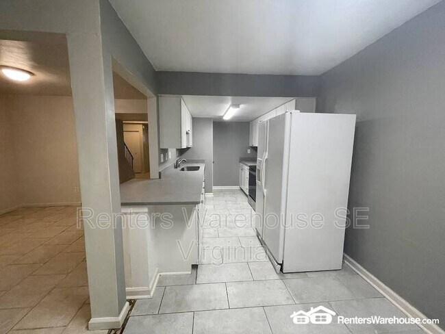 Building Photo - 5705 Morningside Ct