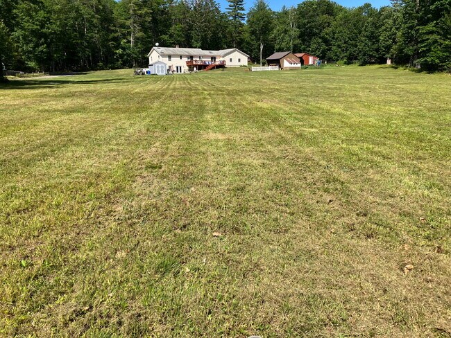 Foto del edificio - 2 bed, 1 bath Single Family Home on 5 Acres!