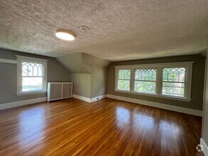Building Photo - 6 Everit St
