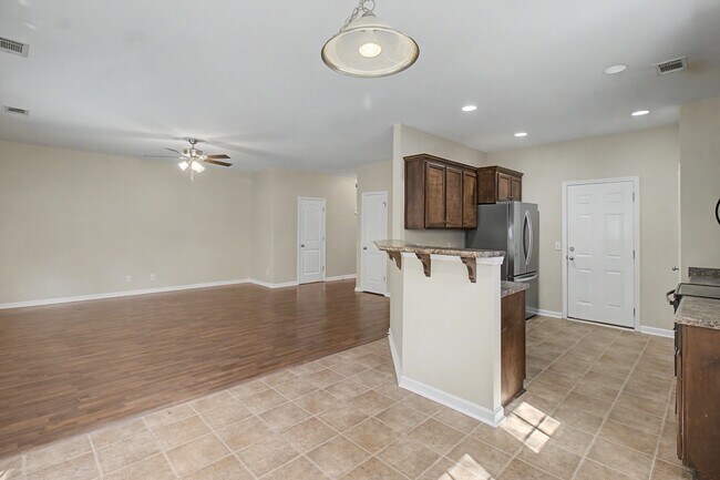 Foto del edificio - 1235 Peacock Trail