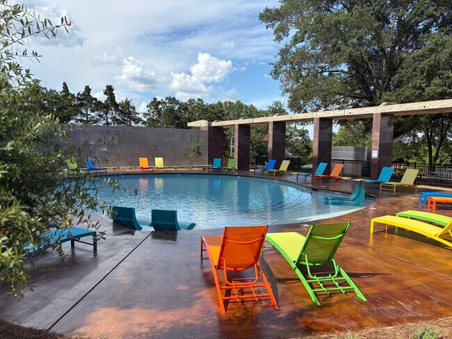 Piscina - The Flats at Soma