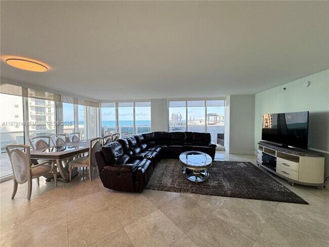 Photo - 1800 S Ocean Dr Apartment