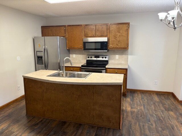 Building Photo - 1119 Brownlea Dr