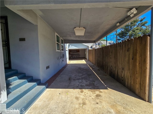 Foto del edificio - 412 N Cherry Ave