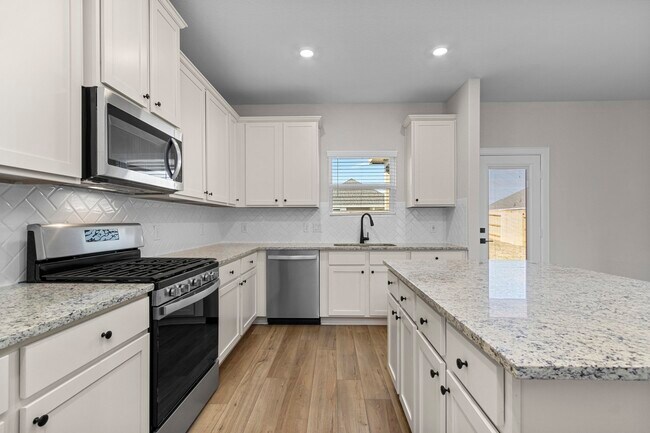 Foto del edificio - 10807 Hickory Ln