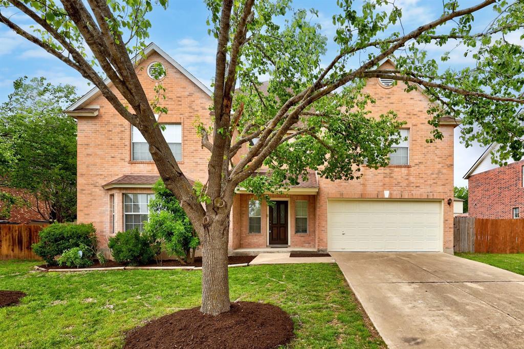 Foto principal - 1201 Statler Bend Dr