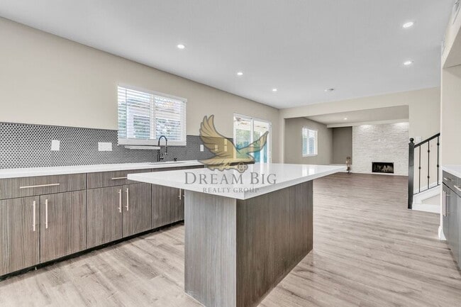 Building Photo - 6845 Coley Ave