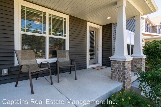 Building Photo - 3 br, 2.5 bath House - 1125 O'Keeffe Avenue