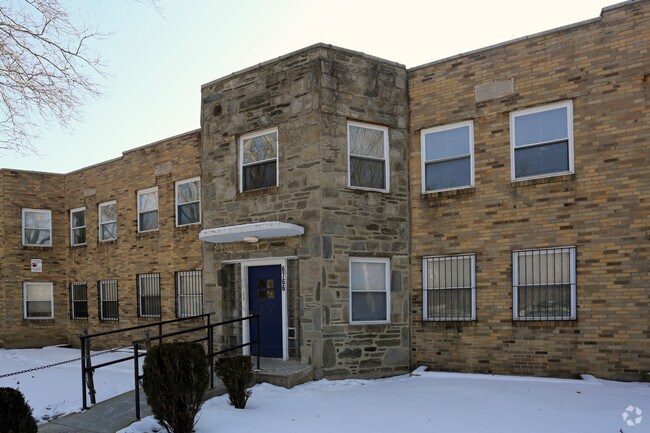 Building Photo - Blakemore Gardens
