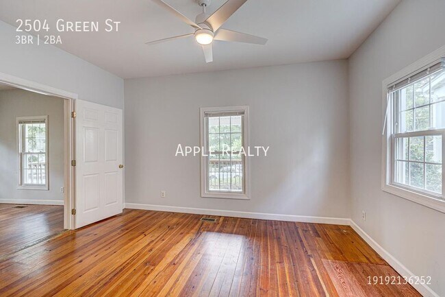 Foto del edificio - 2504 Green St