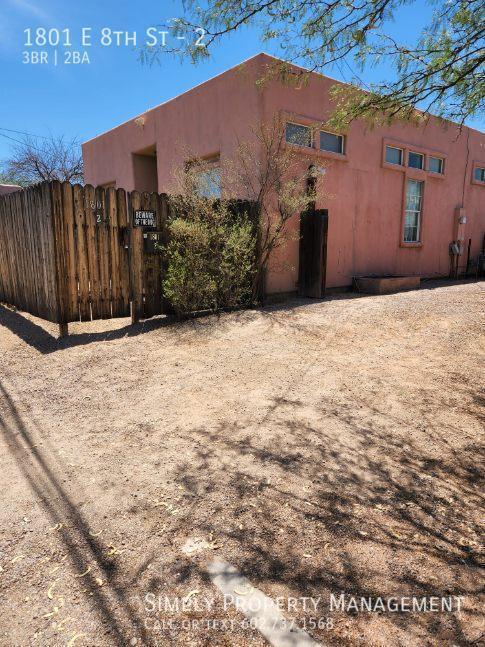 Building Photo - Spacious 3 Bedroom 2 Bath!