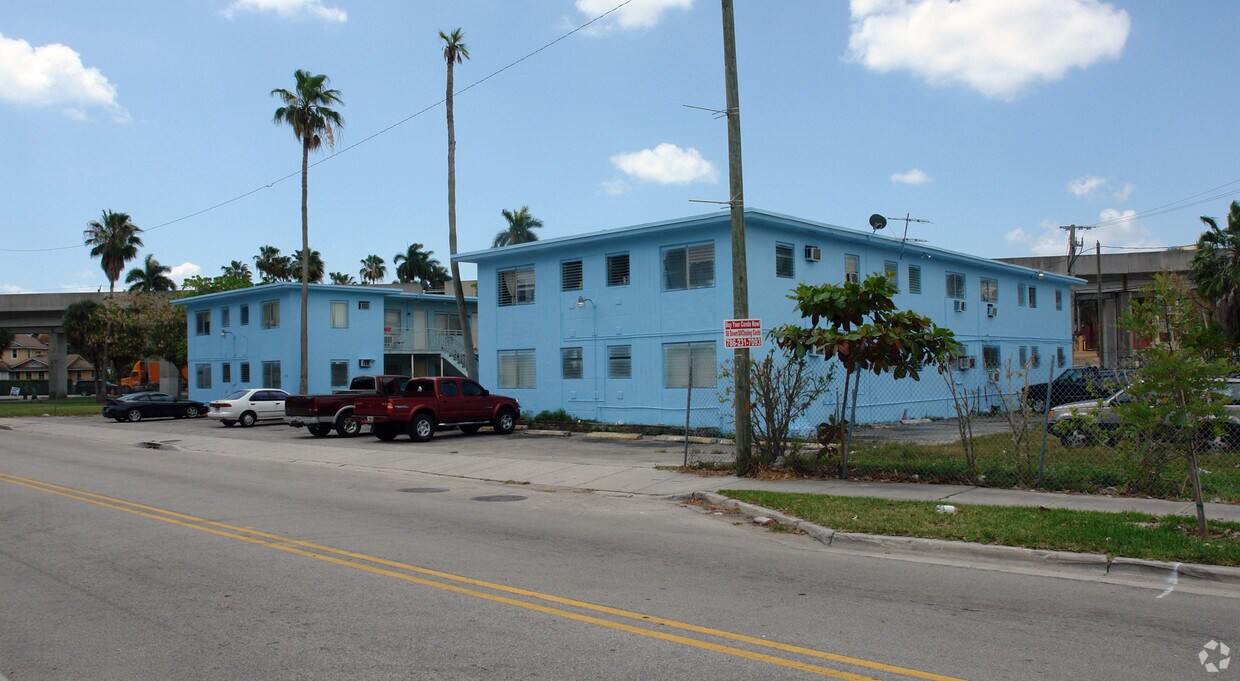 1150 NW 8th St St, Miami, FL 33136 Apartments in Miami, FL