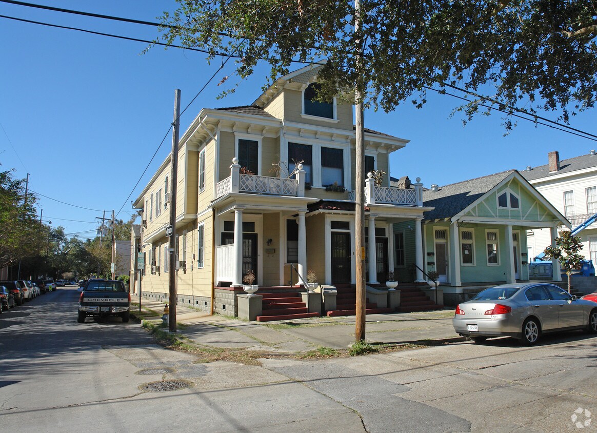Foto principal - 1400 Josephine St