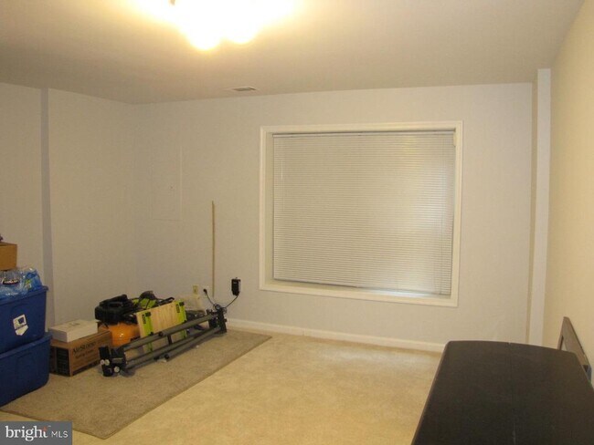 Building Photo - 5905 St Giles Way