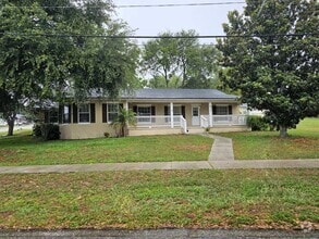 Building Photo - 931 Sunset Shores Dr