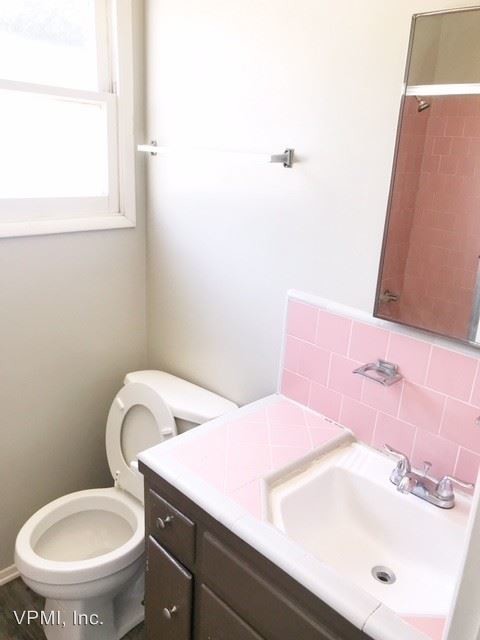 Building Photo - 1372 Koopmans Way