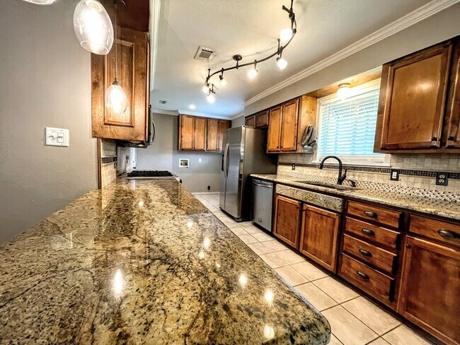 Building Photo - Home Available Now in PGISD