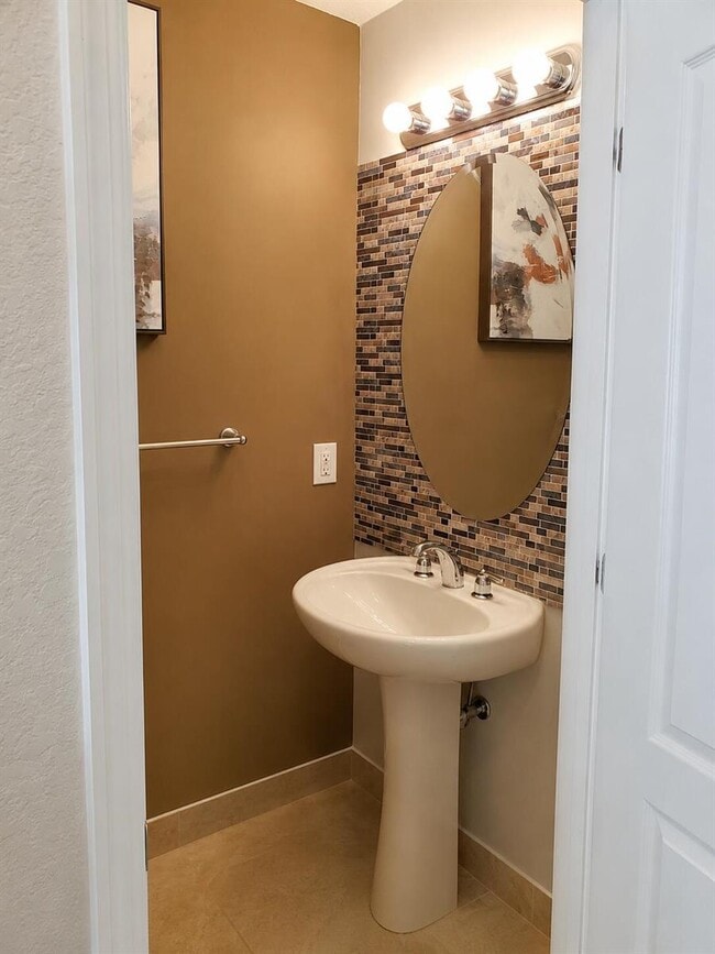 Building Photo - 5977 Monterra Club Dr