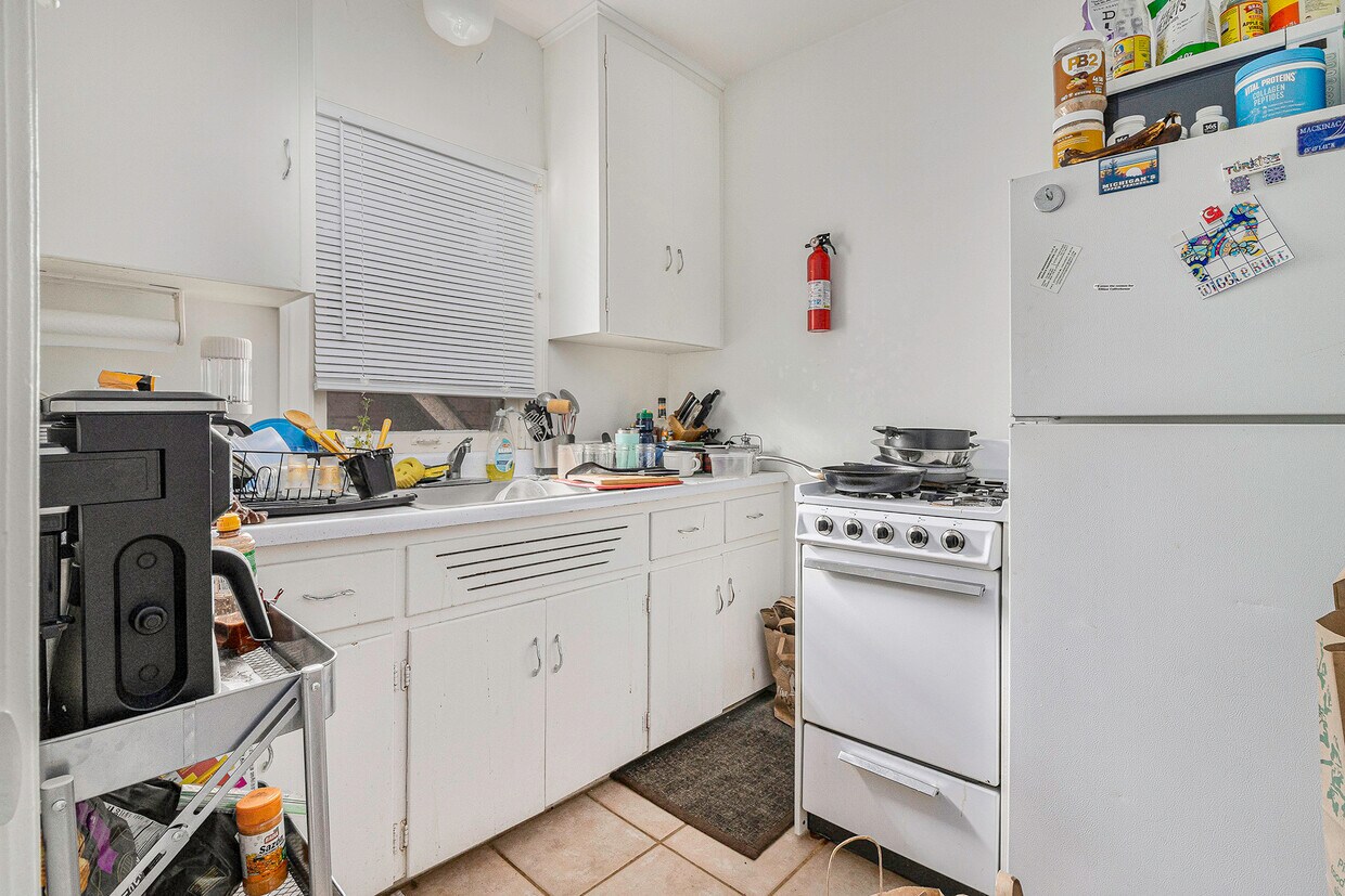 1014 Granger Ave Unit 2, Ann Arbor, MI 48104 Room for Rent in Ann Arbor, MI