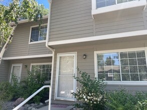 Building Photo - 5510 Creekstone Dr