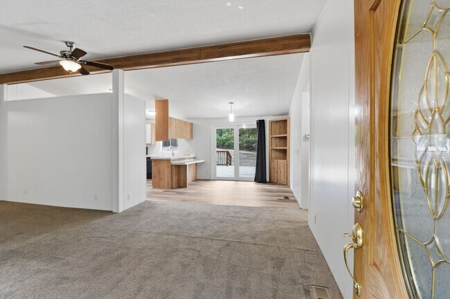 Foto del edificio - 27412 NE 45th St