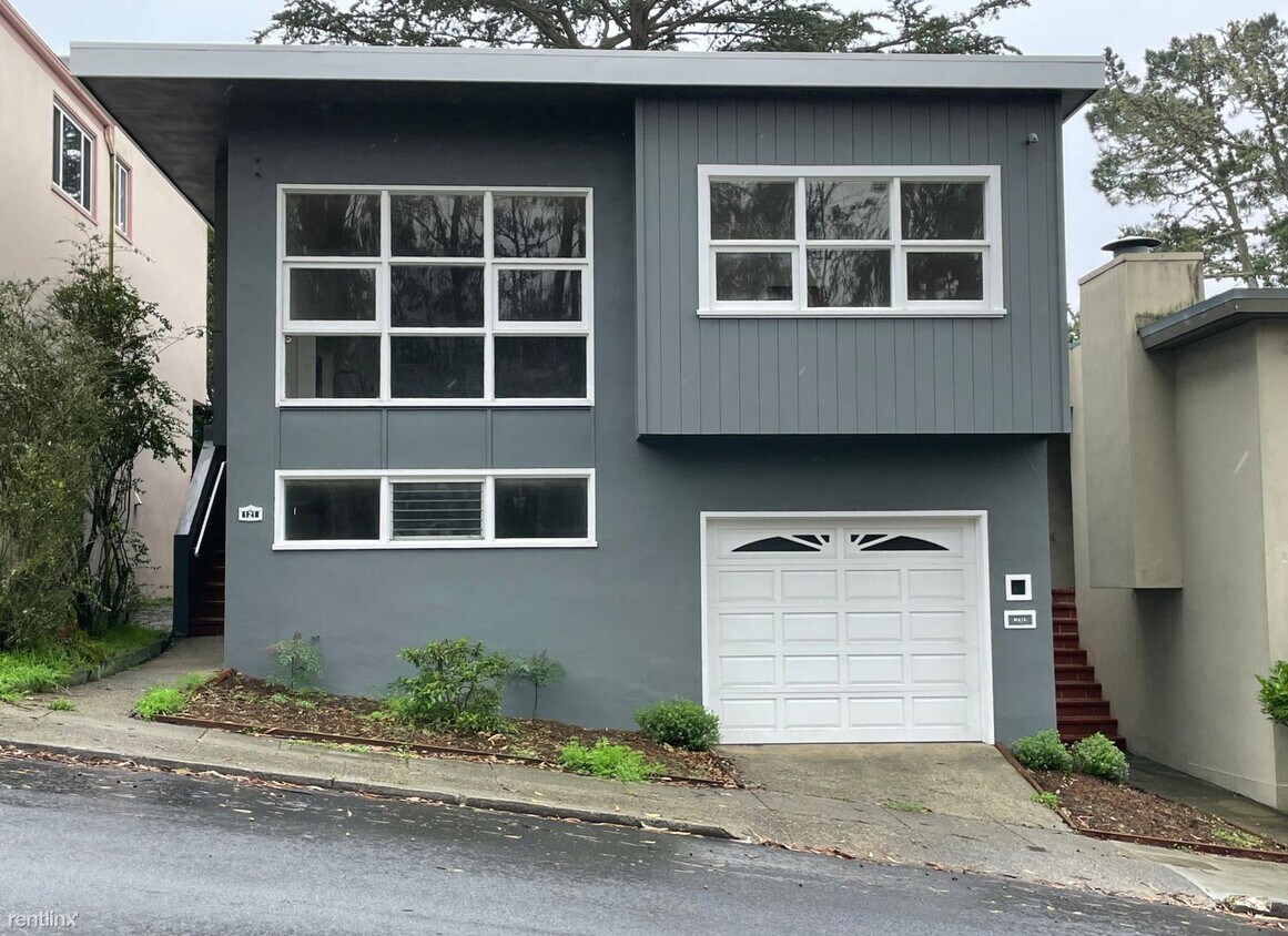 Primary Photo - 4 br, 2 bath House - 121 Olympia Way
